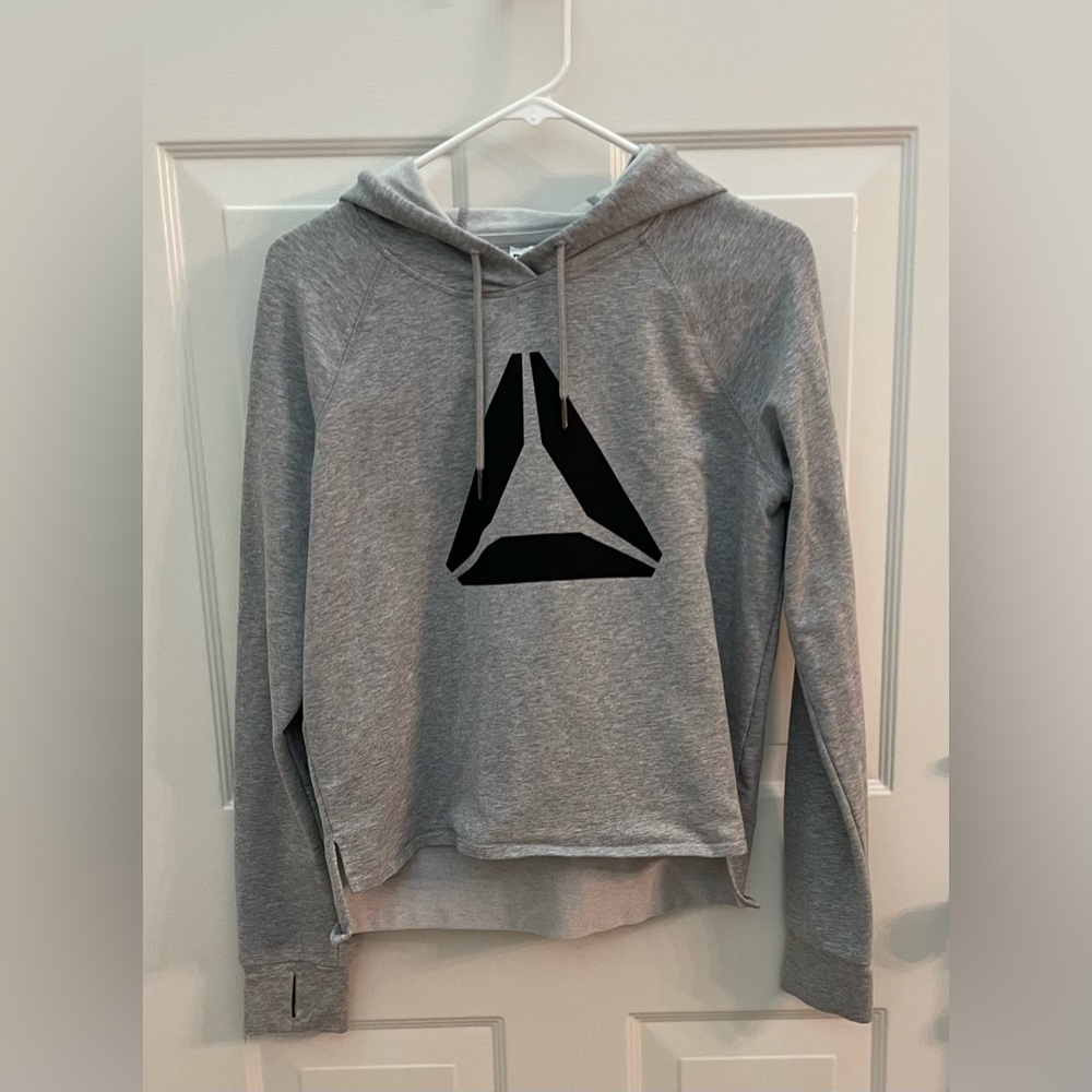Reebok sweatshirt, cropped with hoodie. Size S.